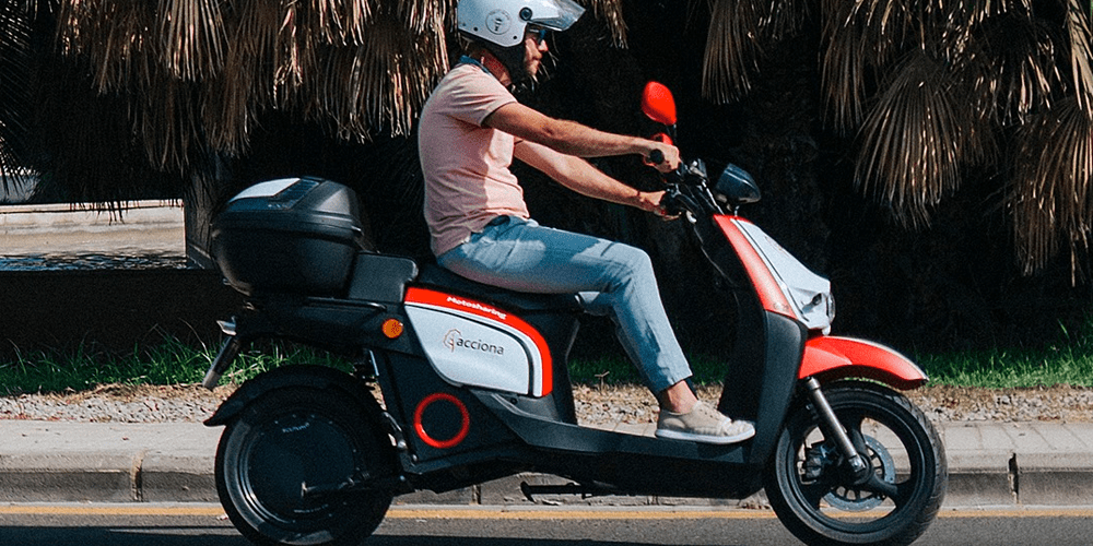 Acciona e roller scooter eléctrico roma italia min