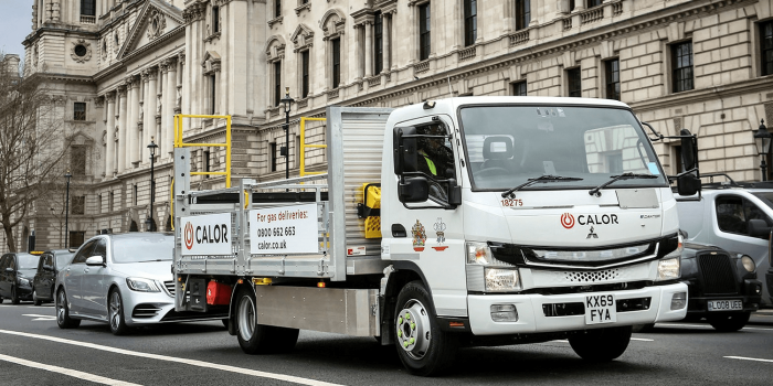 Daimler trucks fuso ecanter calor grossbritannien uk london min