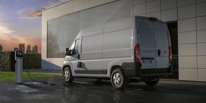 Fiat e ducato e transporter electric transporter min