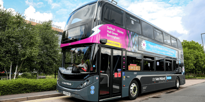 Byd adl enviro400ev elektrobus electric bus national express west widlands birmingham grossbritannien uk min