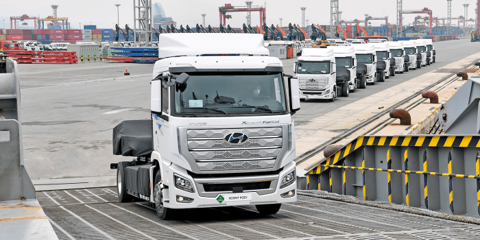 Hyundai xcient fuel cell brennstoffzellen truck fuel cell truck min