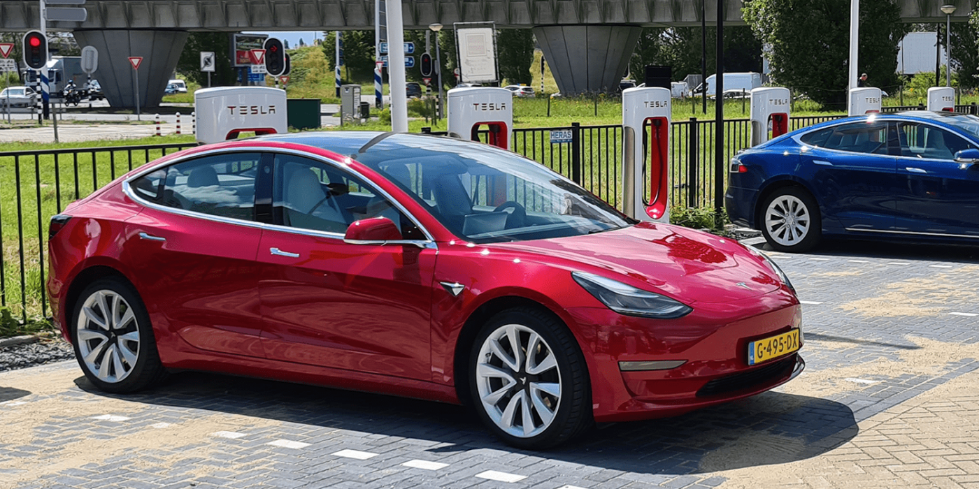 Tesla model v3 supercharger rijswijk den haag niederlande netherlands ladestation charging station min