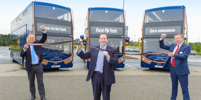 First bus elektrobus autobús eléctrico ciudad de york grossbritannien uk min