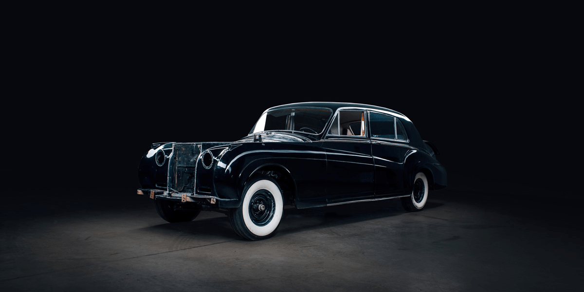 lunaz rolls royce phantom v 01 min lunaz rolls royce phantom v 01 min