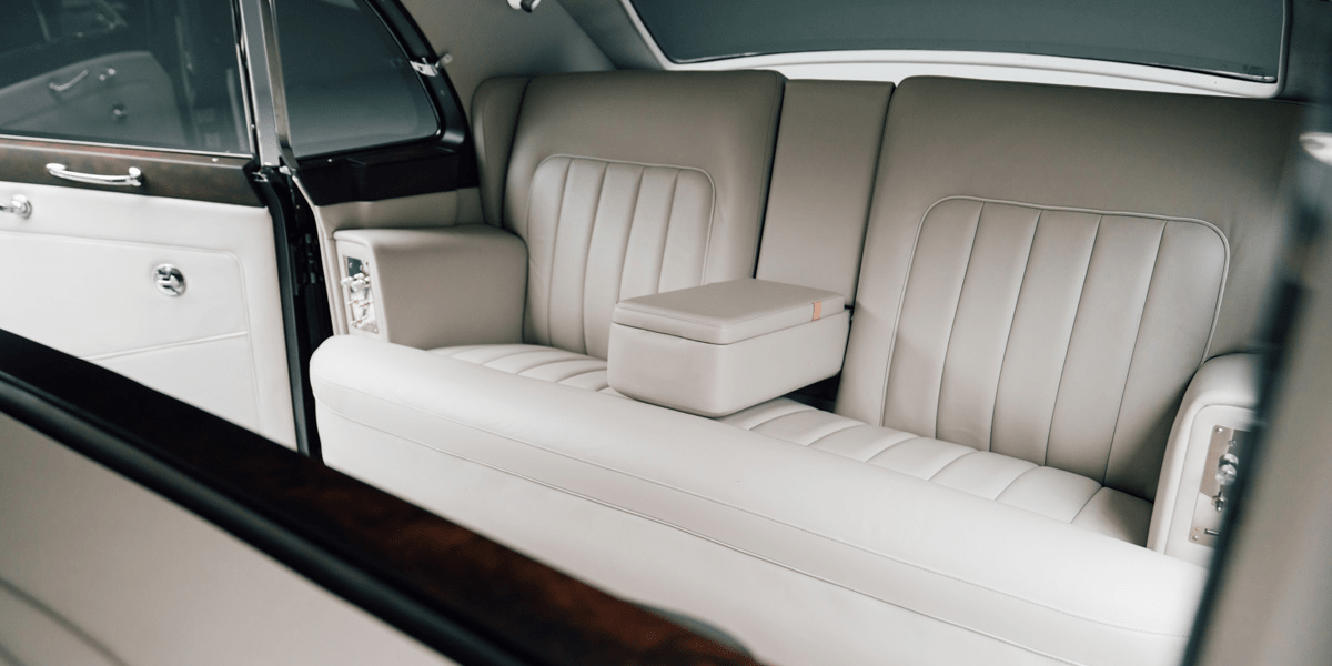 lunaz rolls royce phantom v 03 min lunaz rolls royce phantom v 03 min