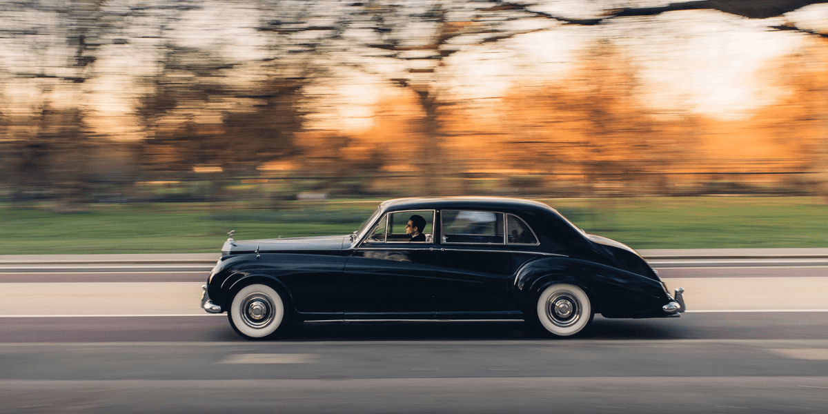 lunaz rolls royce phantom v 08 min lunaz rolls royce phantom v 08 min