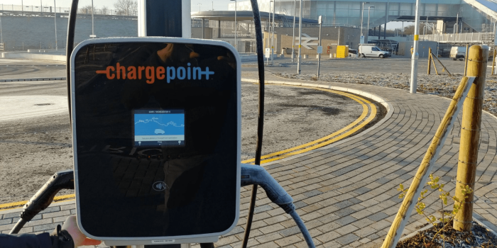 Raw charging chargepoint ladestation charging station worcestershire parkway railway station grossbritannien uk min