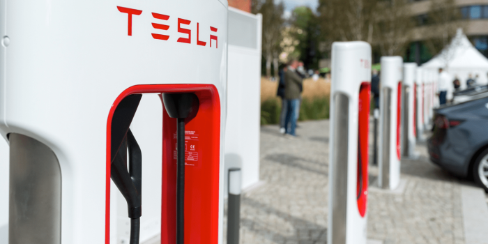 Tesla supercharger v3 berlin euref min