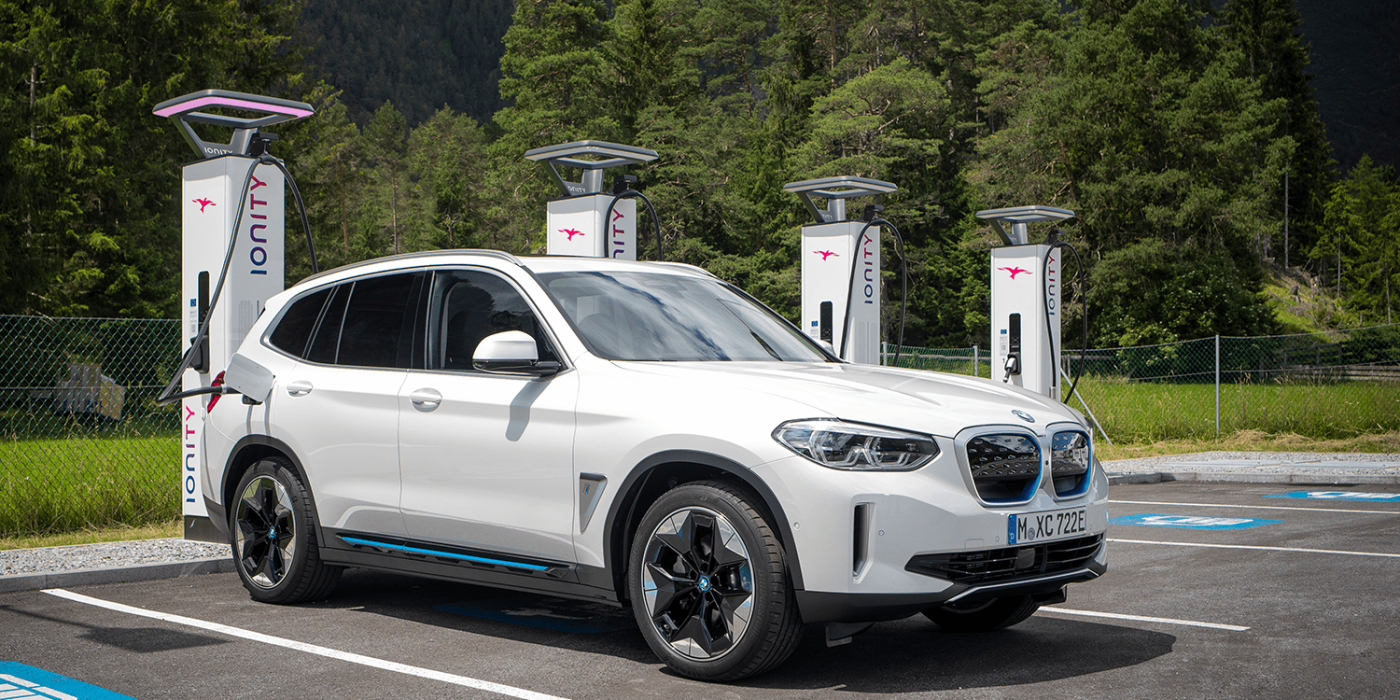 Bmw ix3 ionity ladestation estación de carga min