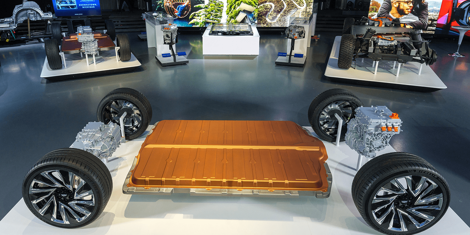 GM invests in battery cell production in the USA - electrive.com