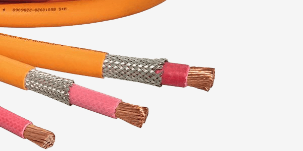 Huber suhner hochvoltkabel cable de alta tensión min