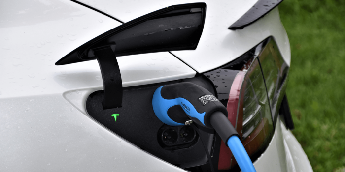 Ladesatation charging station typ type tesla unsplash min