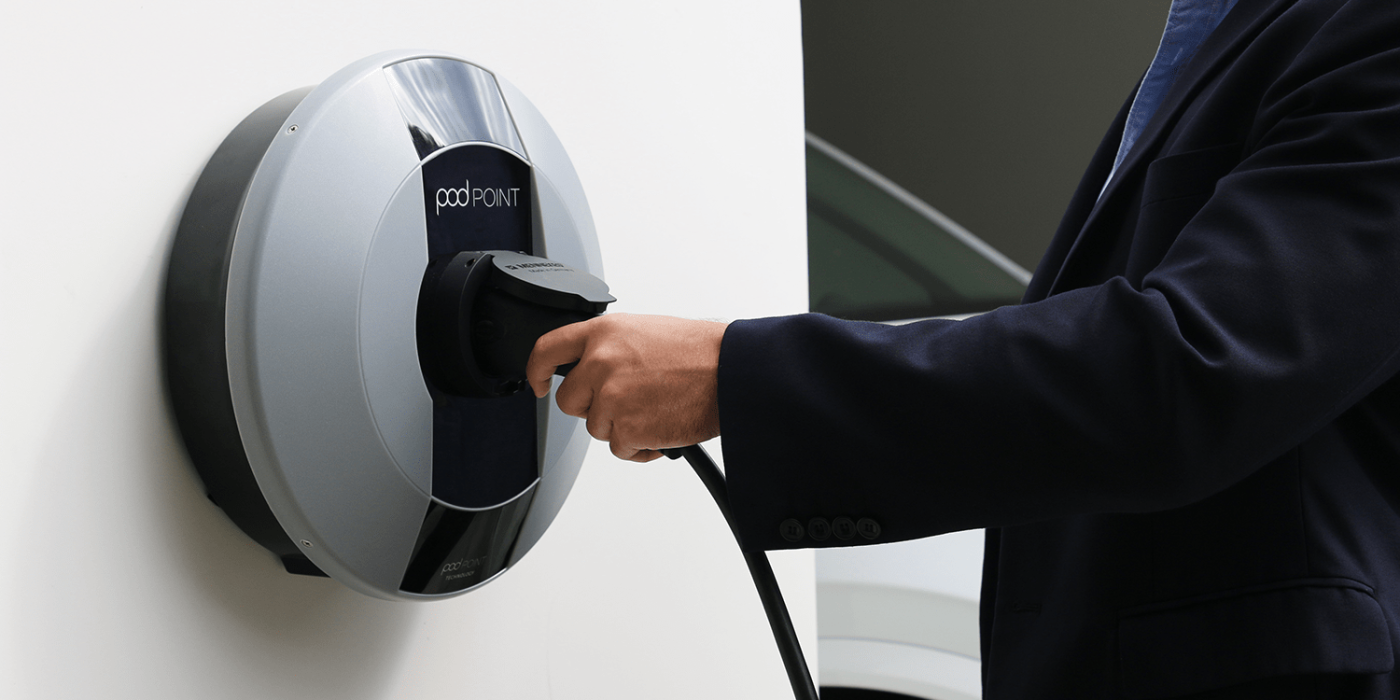 Podpoint ladestation charging station wallbox min