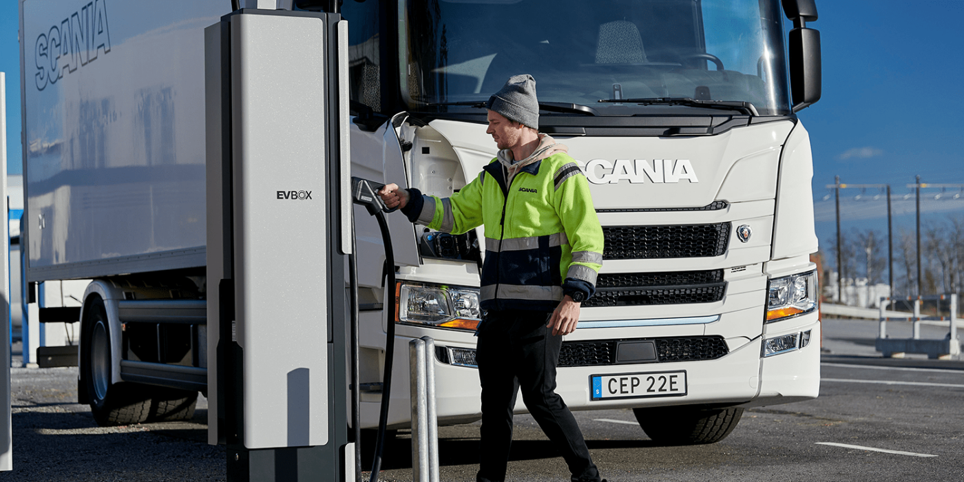 Scania e lkw camión eléctrico evbox estación de carga ladestation min