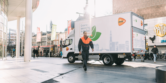 Fuso ecanter e lkw camión eléctrico postnl niederlande países bajos min