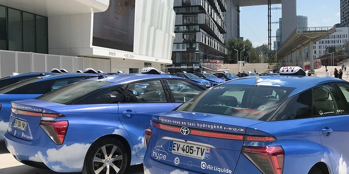 Hype slota toyota mirai paris