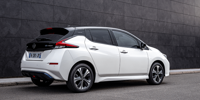 Nissan leaf min