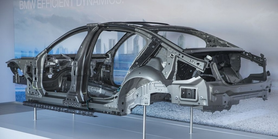 Bmw carbon symbolbild