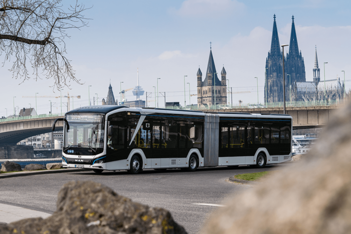 Man lions city elektrobus electric bus koeln cologne kvb min e
