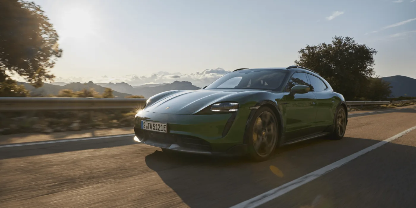 porsche taycan cross turismo turbo s 2021 03 min porsche taycan cross turismo turbo s 2021 03 min