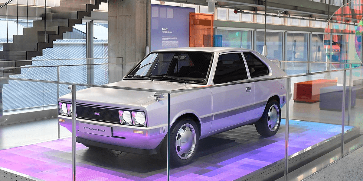Hyundai pony min