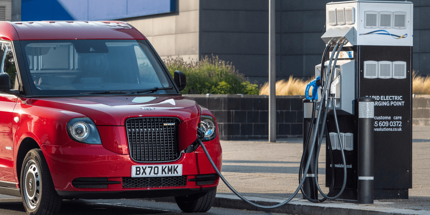 Levc vn5 ladestation charging station grossbritannien uk min