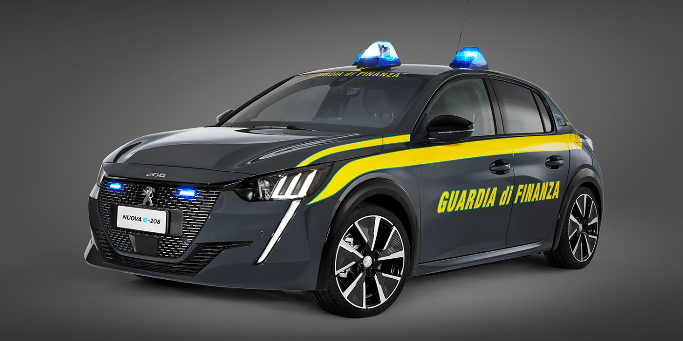 Peugeot e guardia di finanza min