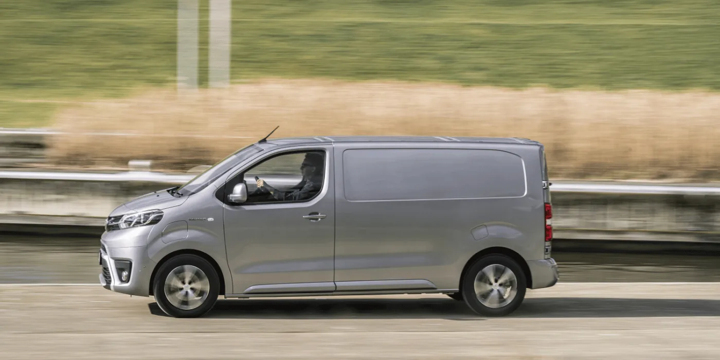 toyota proace electric e transporter electric transporter 2021 08 min toyota proace electric e transporter electric transporter 2021 08 min