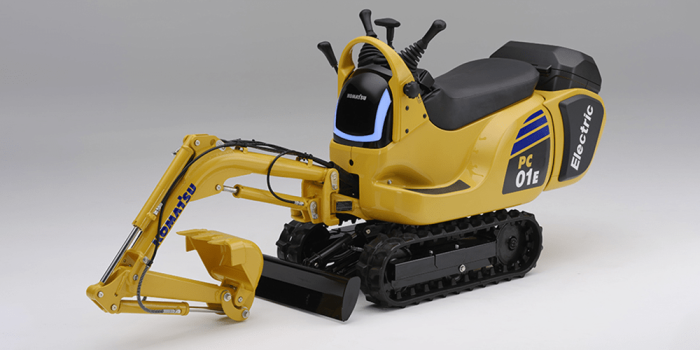 Komatsu micro excavator honda min