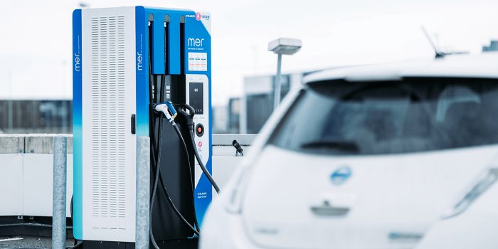 Mer ladestation charging station min