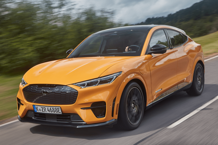 Ford mustang mach e gt min e