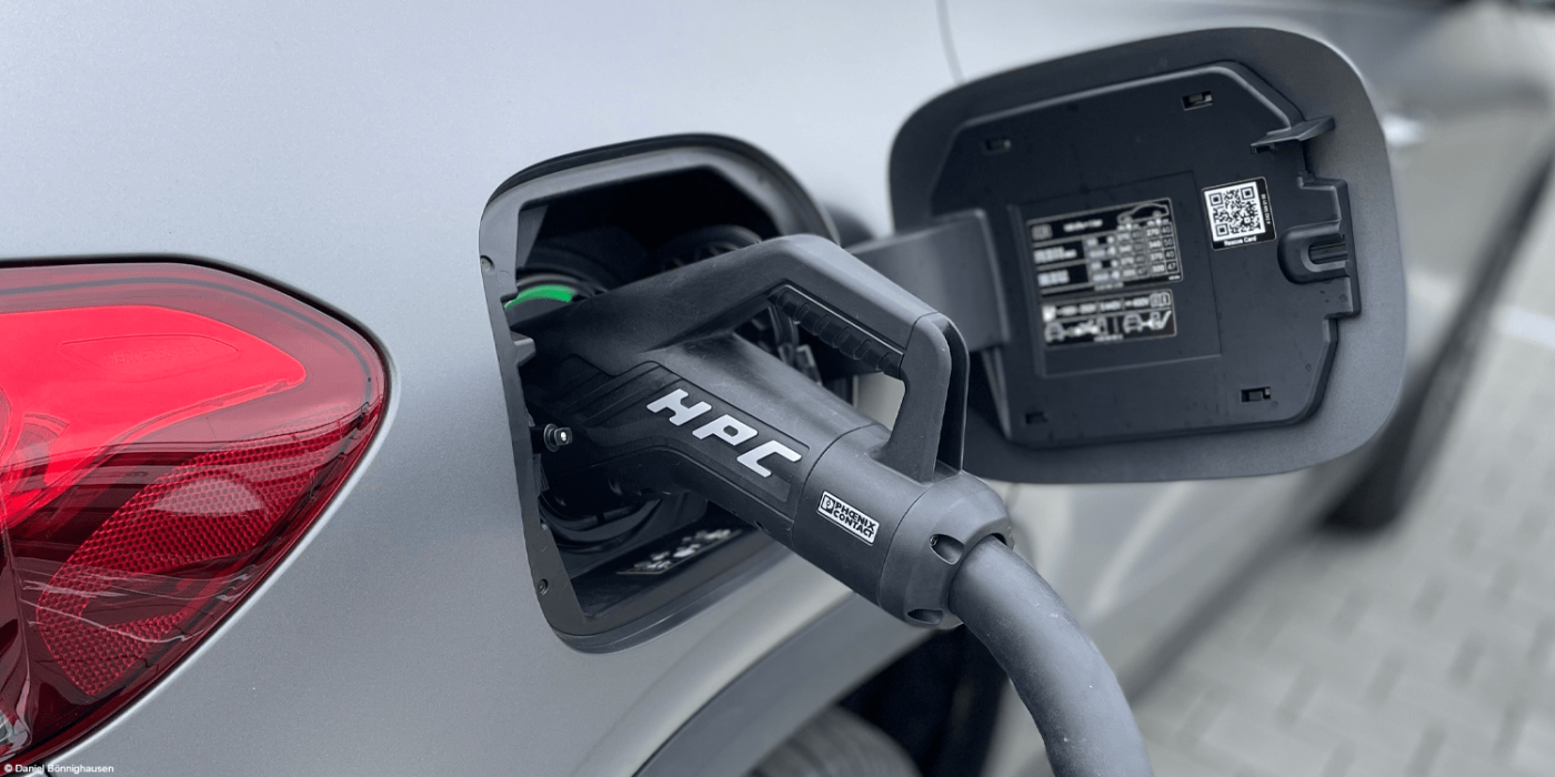 Mercedes benz eqa fahrbericht ionity ladestation charging station ccs daniel boennighausen min