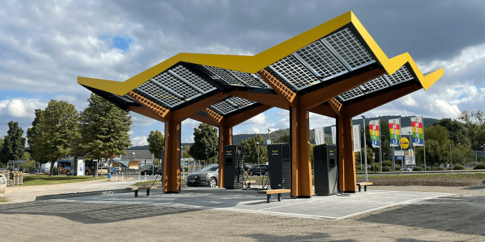Fastned ladestation charging station min