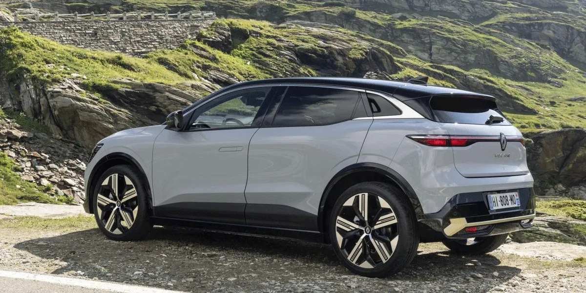 Renault presents the new all electric Megane electrive