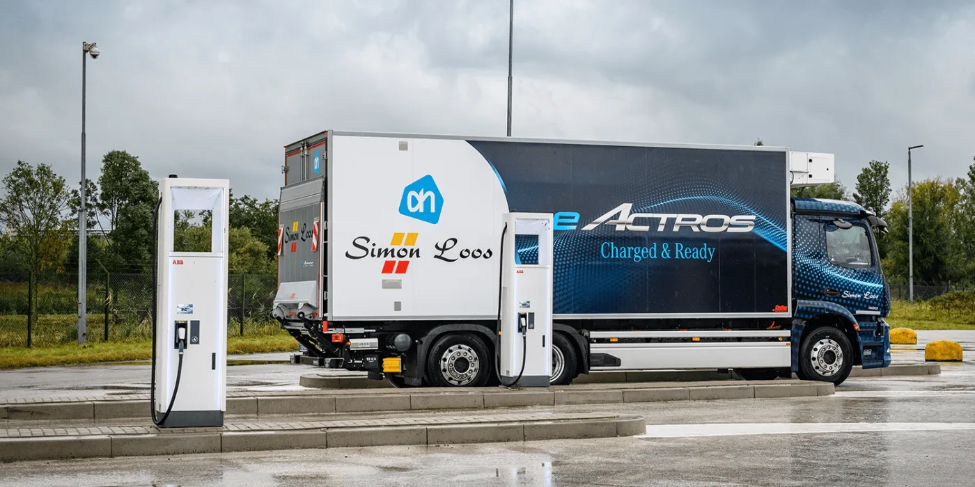mercedes benz eactros e lkw electric truck ladestation charging station 2021 02 min mercedes benz eactros e lkw electric truck ladestation charging station 2021 02 min