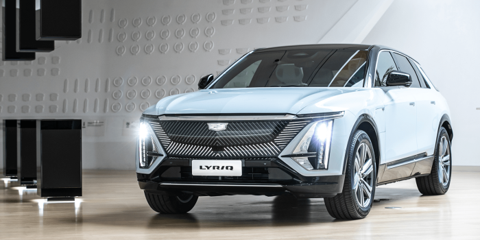 Cadillac lyriq min
