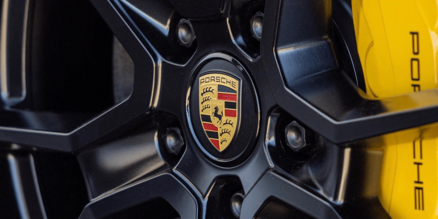 Porsche taycan gts min