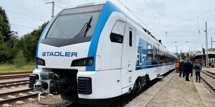 Stadler flirt akku batterie zug battery train min