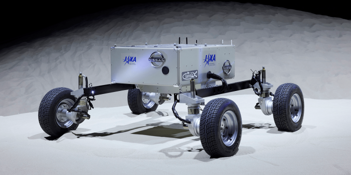 Nissan rover lunar min