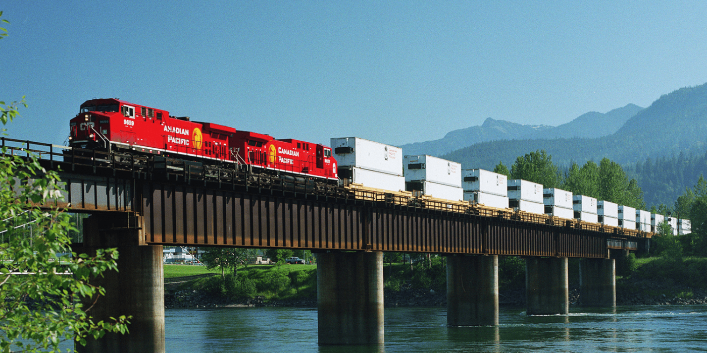 Canadian pacific zug train kanada canada symbolbild min