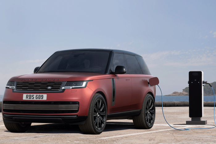 Range rover sv phev e