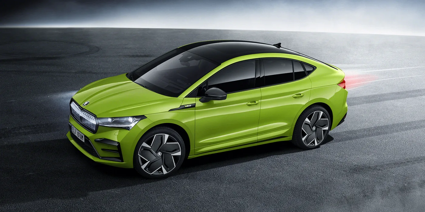 skoda enyaq coupe rs iv 2022 01 min skoda enyaq coupe rs iv 2022 01 min