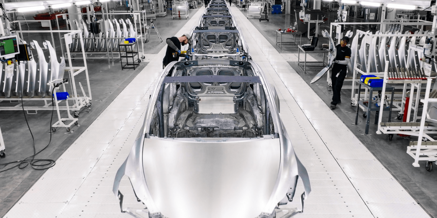Tesla giga texas modelo y min