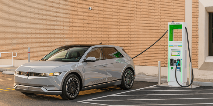 Hyundai ioniq electrify america ladestation estación de carga usa min