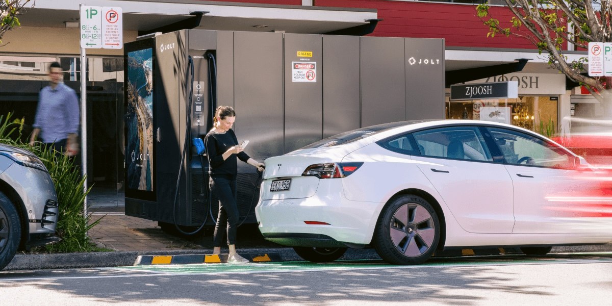 Estación de carga Jolt ladestation min