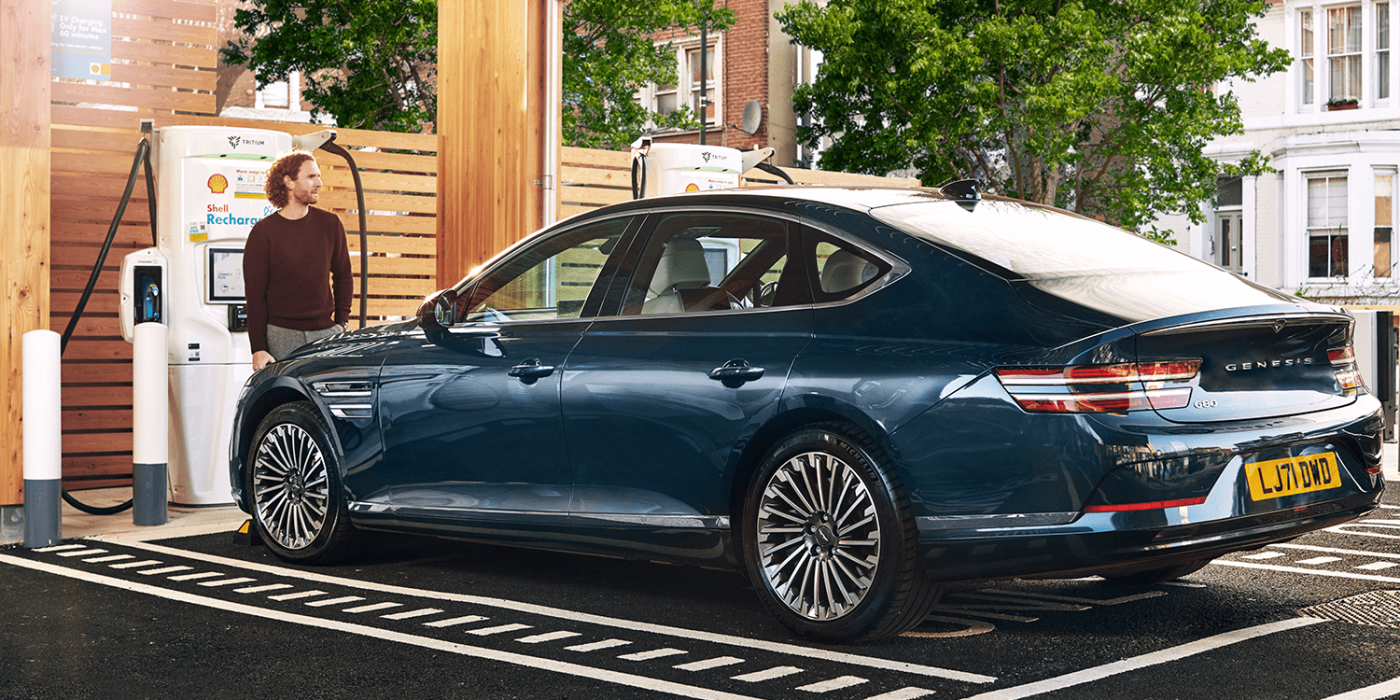 Shell recharge ladestation charging station grossbritannien uk genesis g min