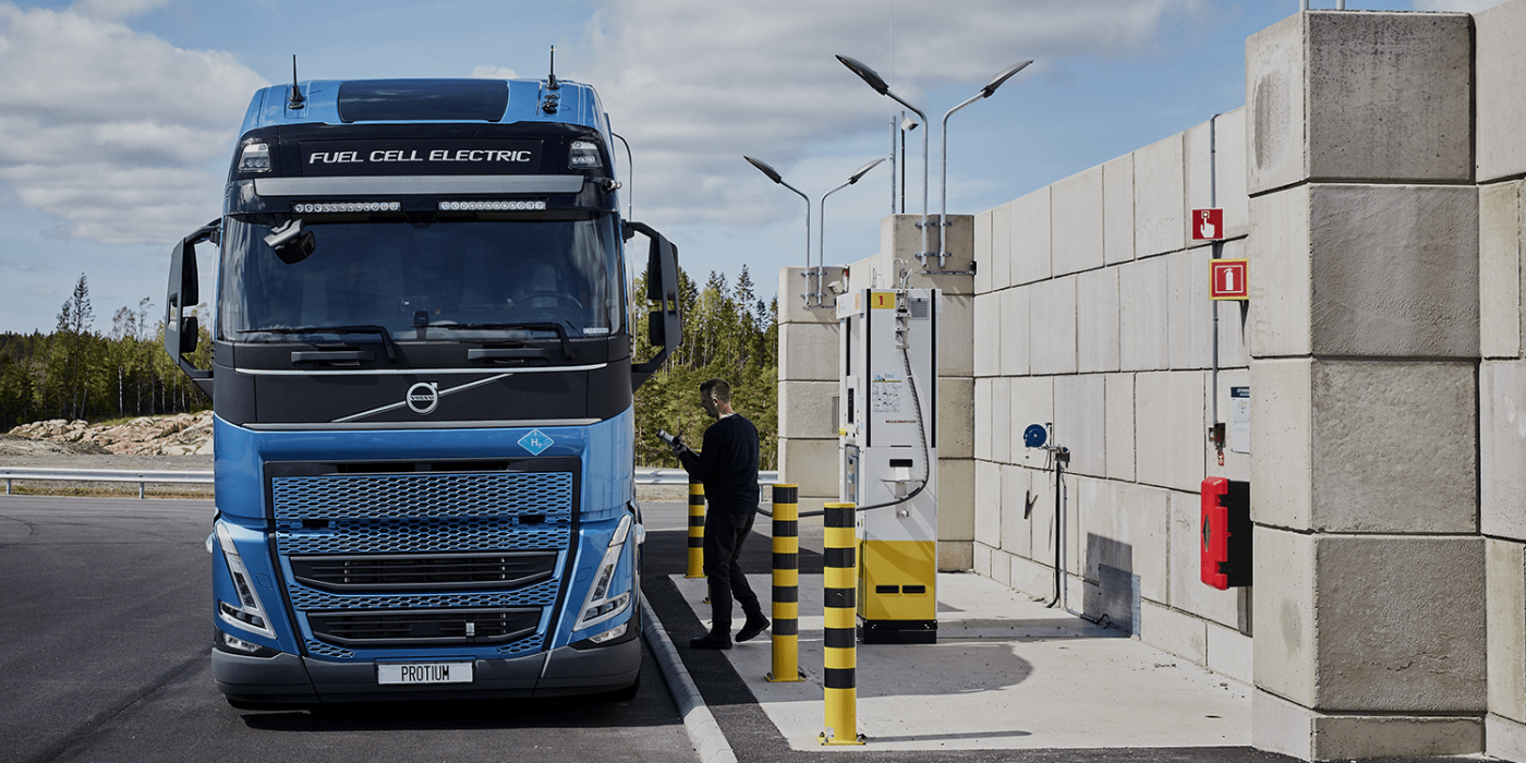 volvo fh fuel cell brennstoffzellen lkw fuel cell truck h2 tankstellen hydrogen refuelling station 2022 02 min volvo fh fuel cell brennstoffzellen lkw fuel cell truck h2 tankstellen hydrogen refuelling station 2022 02 min
