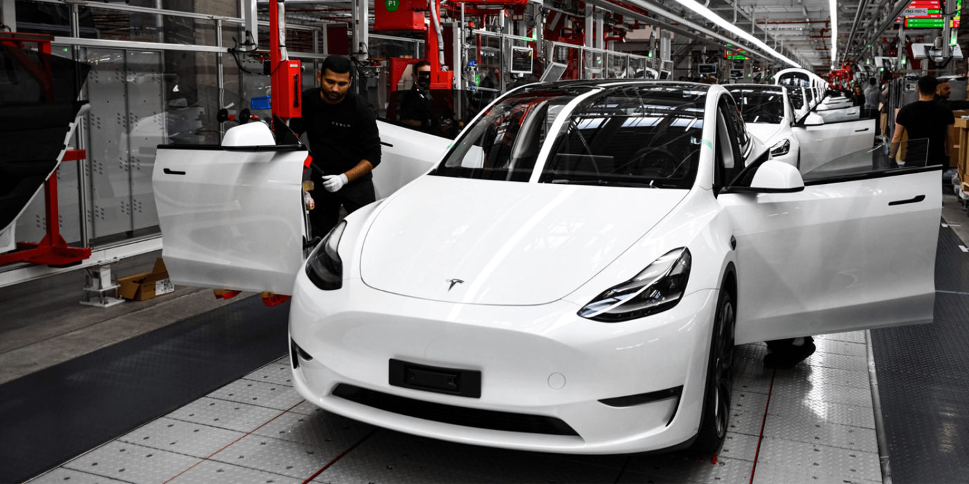 Tesla gigafactory giga berlin model y min e