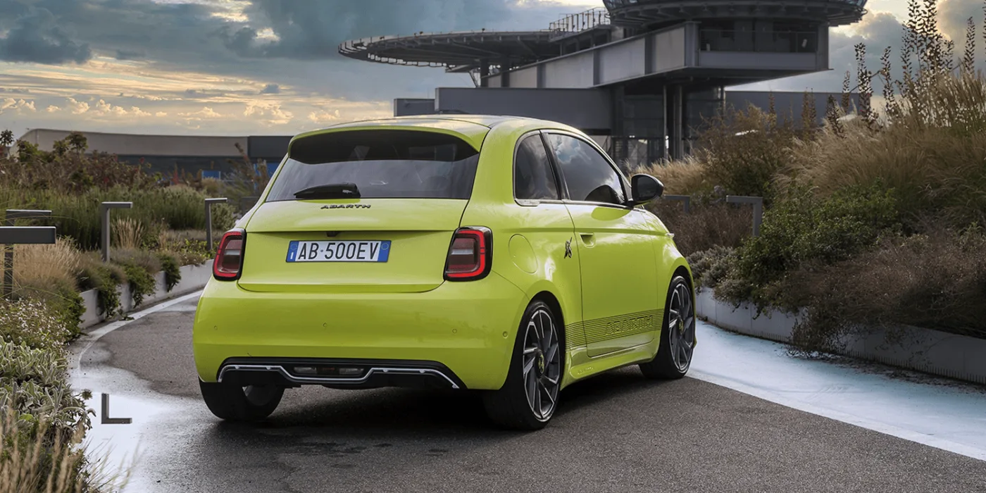 abarth 500e 2022 03 min abarth 500e 2022 03 min