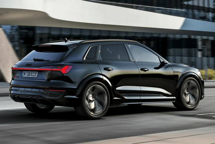 Audi q8 e tron sq8 min e